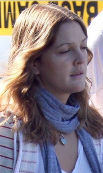 Drew Barrymore No Makeup Pictures