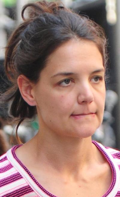 Katie Holmes Without Makeup