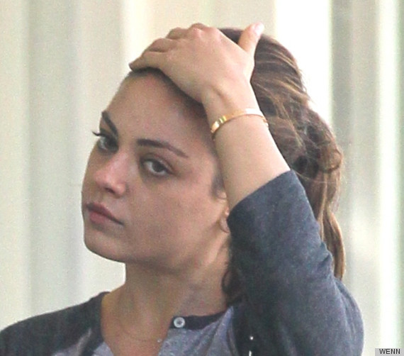 Mila Kunis no makeup