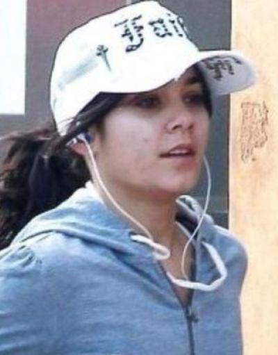 Vanessa Hudgens Without Makeup - Celebs Without Makeup.