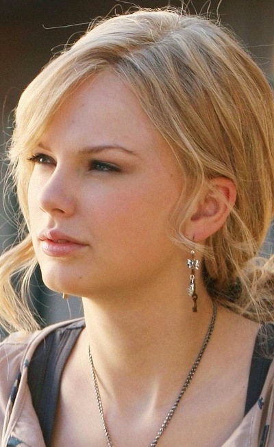 Taylor Swift Without Makeup Photos