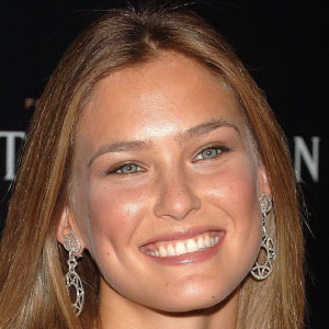 Bar Refaeli