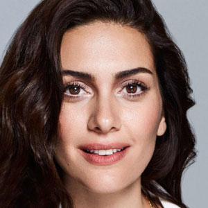 Berguzar Korel