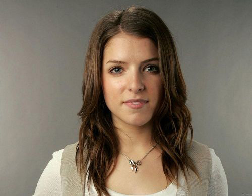 Anna Kendrick without makeup