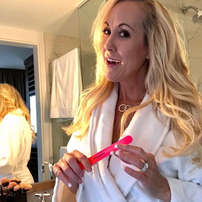 Brandi Love No Makeup