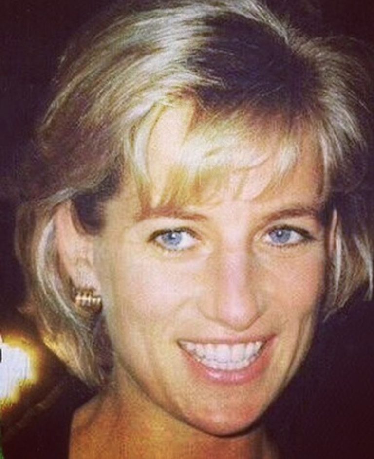 Princess Diana With Minimal Makeup