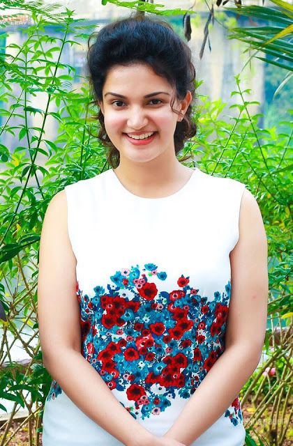 Honey Rose With Minimal Makeup